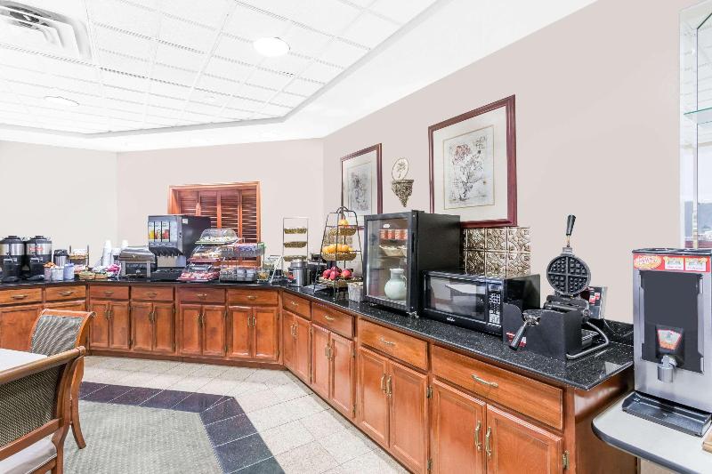 فندق Comfort Inn & Suites Greenville Near Convention Center