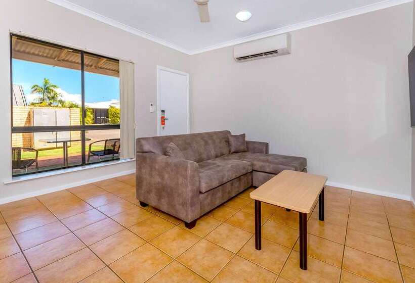 هتل Comfort Inn & Suites Karratha