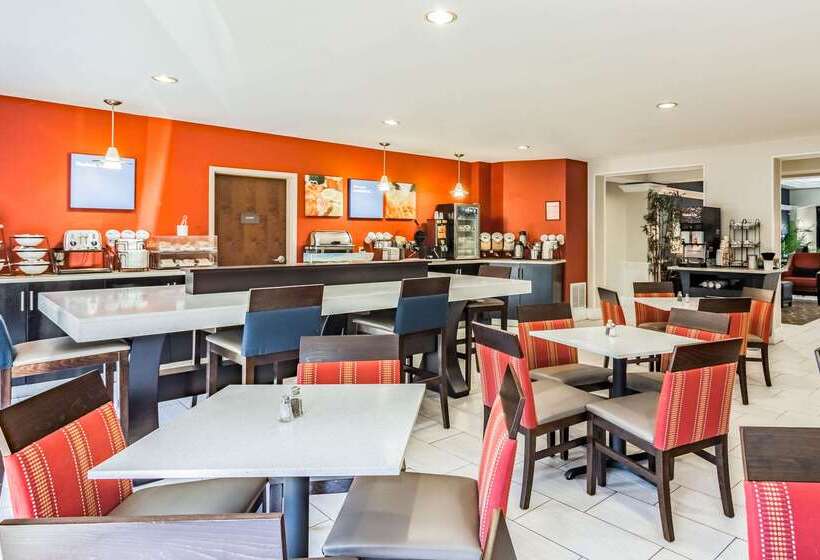 هتل Comfort Inn & Suites Chattanooga West   Lookout Mountain