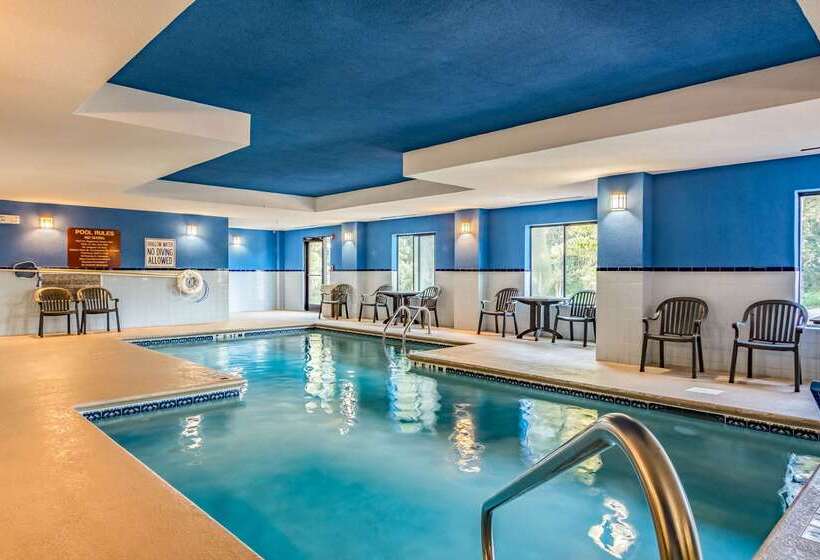 هتل Comfort Inn & Suites Chattanooga West   Lookout Mountain