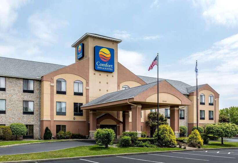 فندق Comfort Inn & Suites Mishawakasouth Bend