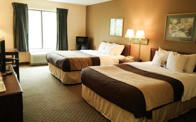 فندق Comfort Inn & Suites Mishawakasouth Bend