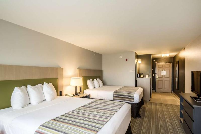 هتل Country Inn & Suites By Radisson, Fond Du Lac, Wi