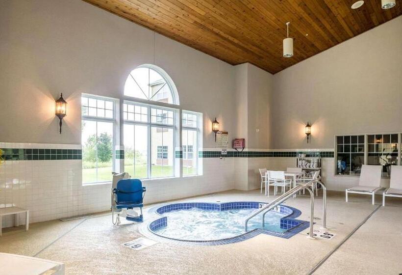هتل Country Inn & Suites By Radisson, Fond Du Lac, Wi