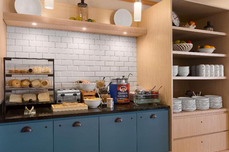 酒店 Country Inn & Suites Rochester South Mayo Clinic