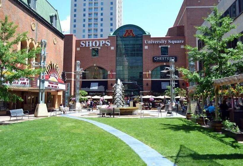 酒店 Country Inn & Suites Rochester South Mayo Clinic