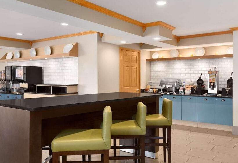 酒店 Country Inn & Suites Rochester South Mayo Clinic