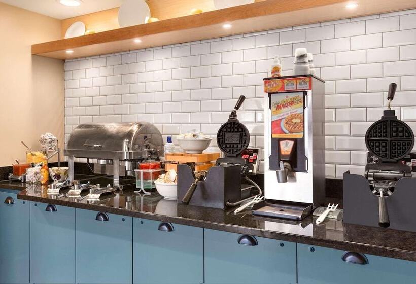 酒店 Country Inn & Suites Rochester South Mayo Clinic