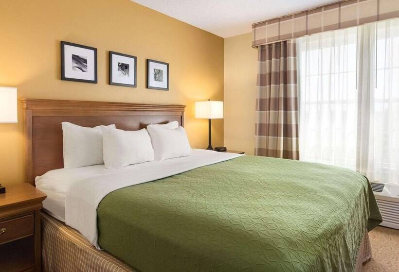 호텔 Country Inn & Suites By Radisson, Salina, Ks