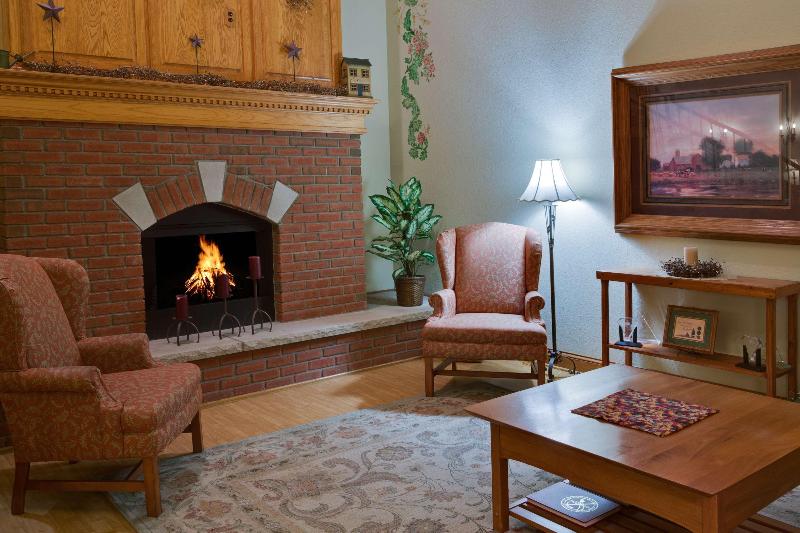 فندق Country Inn & Suites By Radisson, Stockton, Il