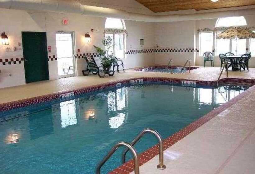 فندق Country Inn & Suites By Radisson, Stockton, Il