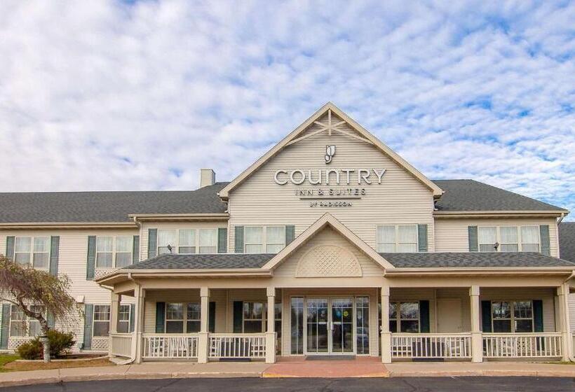 فندق Country Inn & Suites By Radisson, Stockton, Il