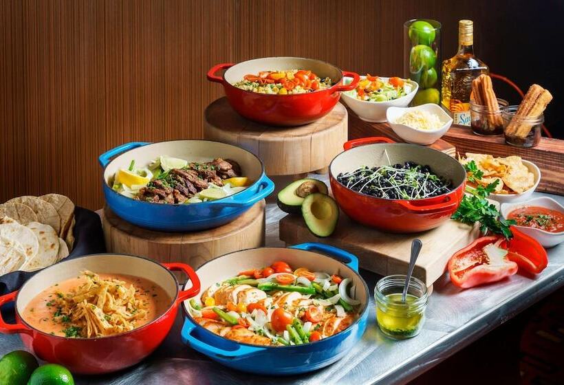 酒店 Courtyard Chicago Downtown/magnificent Mile