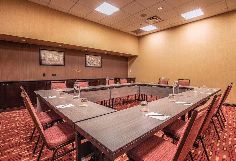 酒店 Courtyard Chicago Downtown/magnificent Mile