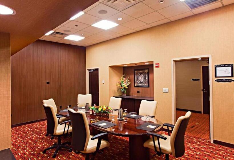 酒店 Courtyard Chicago Downtown/magnificent Mile