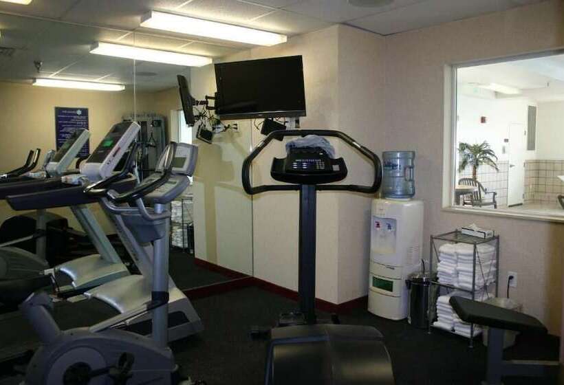 Crystal Inn Hotel & Suites   Great Falls