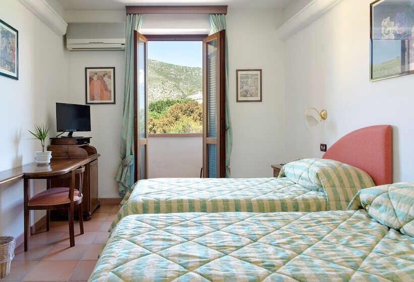 בית מלון כפרי Ristorante Da Carlos