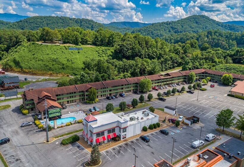هتل Days Inn By Wyndham Pigeon Forge South