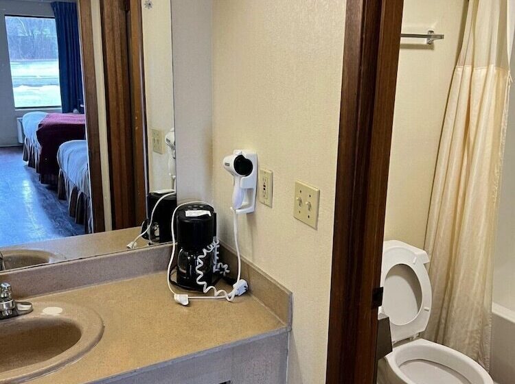 هتل Days Inn By Wyndham Pigeon Forge South