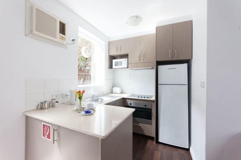 Отель Easystay Studio Apartments