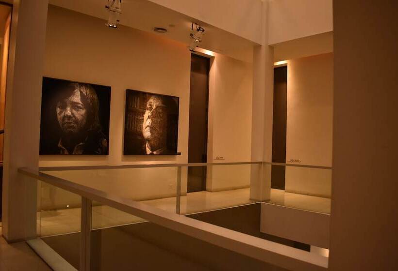 ホテル Esplendor By Wyndham Buenos Aires