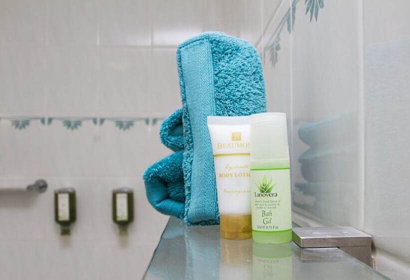 בית מלון כפרי Fairway Motor Inn