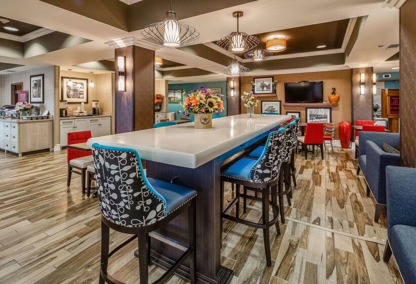 فندق Hampton Inn San Francisco Airport