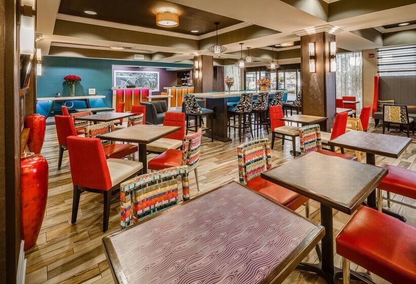 فندق Hampton Inn San Francisco Airport