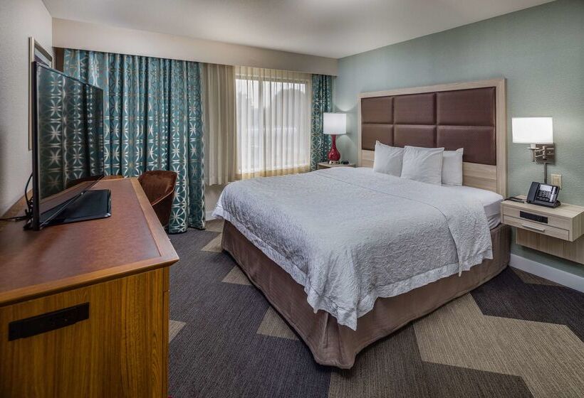 فندق Hampton Inn San Francisco Airport