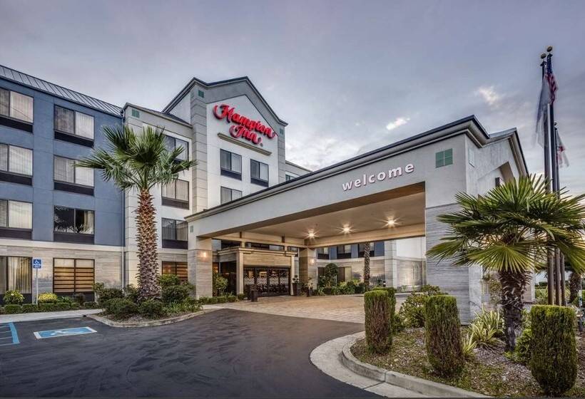 فندق Hampton Inn San Francisco Airport