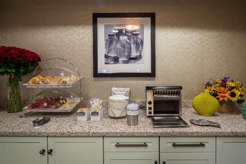 فندق Hampton Inn San Francisco Airport