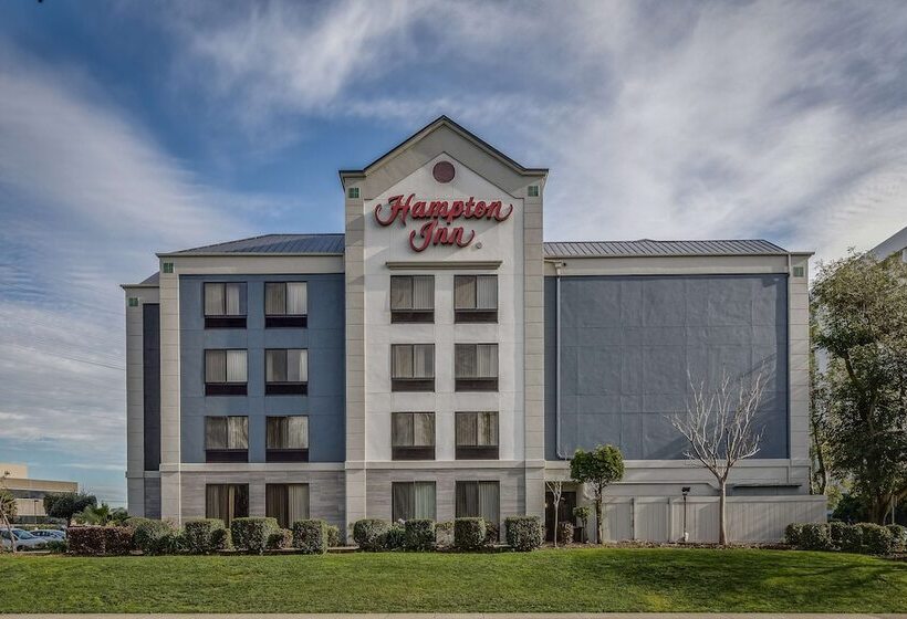 فندق Hampton Inn San Francisco Airport