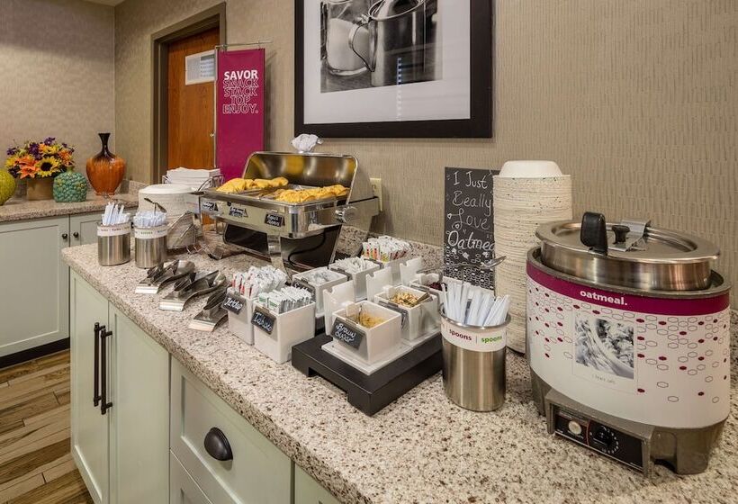 فندق Hampton Inn San Francisco Airport