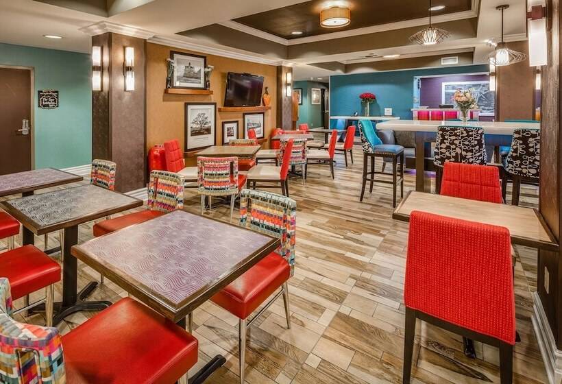 فندق Hampton Inn San Francisco Airport