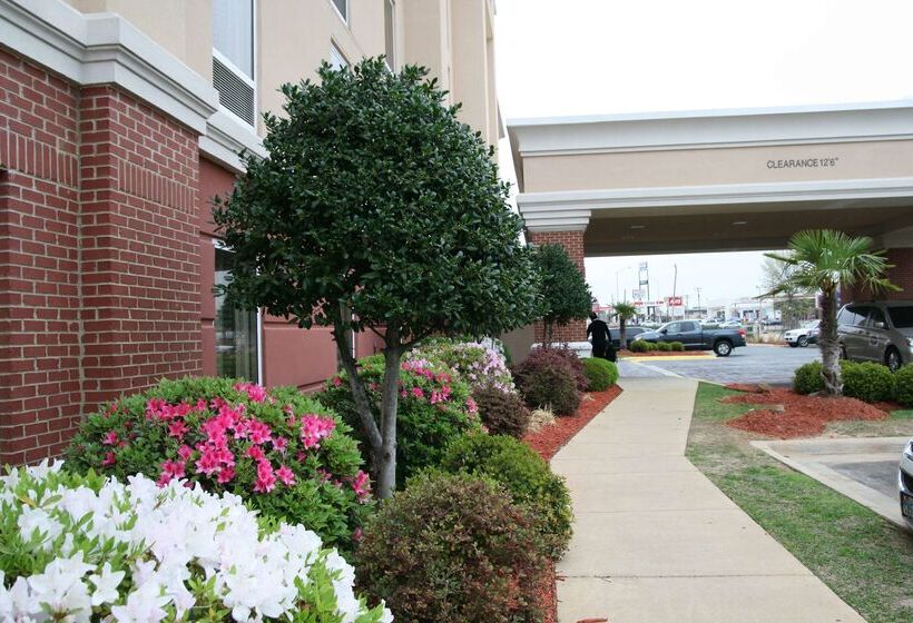 هتل Hampton Inn Shreveport Airport