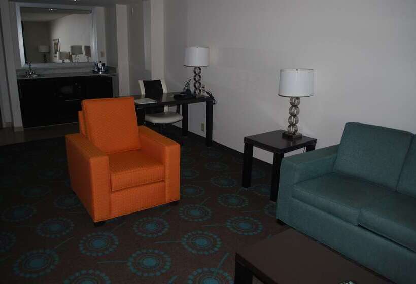 هتل Hampton Inn Shreveport Airport