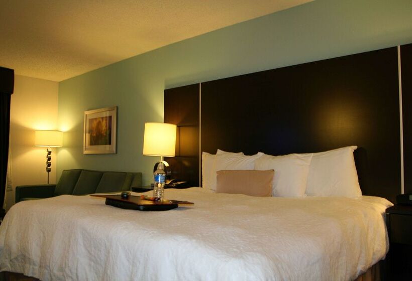 هتل Hampton Inn Shreveport Airport