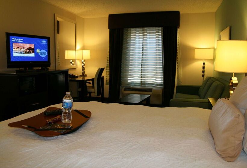 هتل Hampton Inn Shreveport Airport