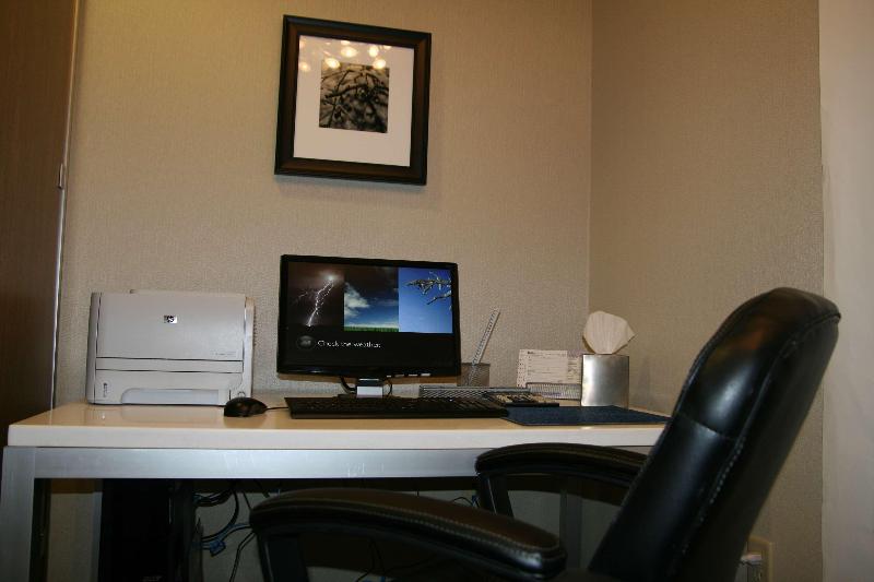 هتل Hampton Inn Shreveport Airport