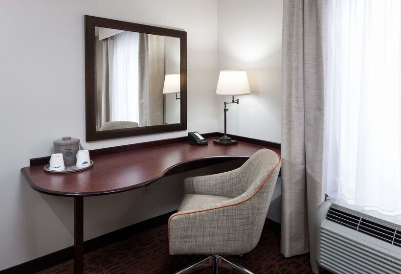 فندق Hampton Inn & Suites Dothan
