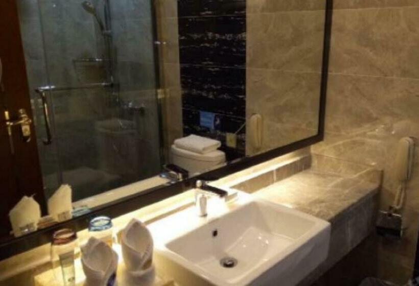 酒店 Hawaii International