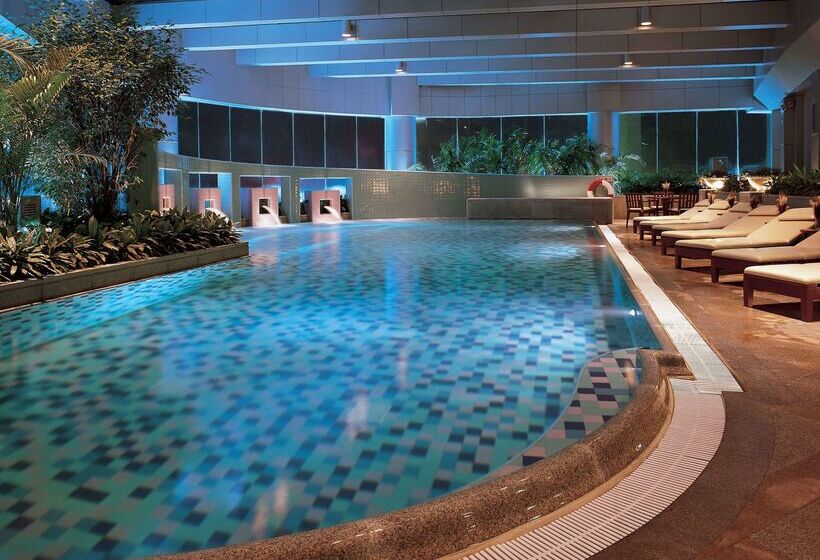 هتل Hilton Chongqing