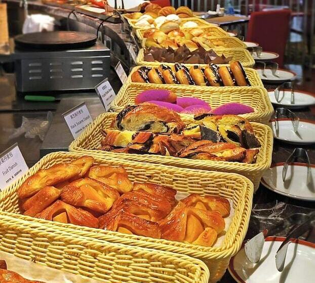 هتل Hilton Chongqing