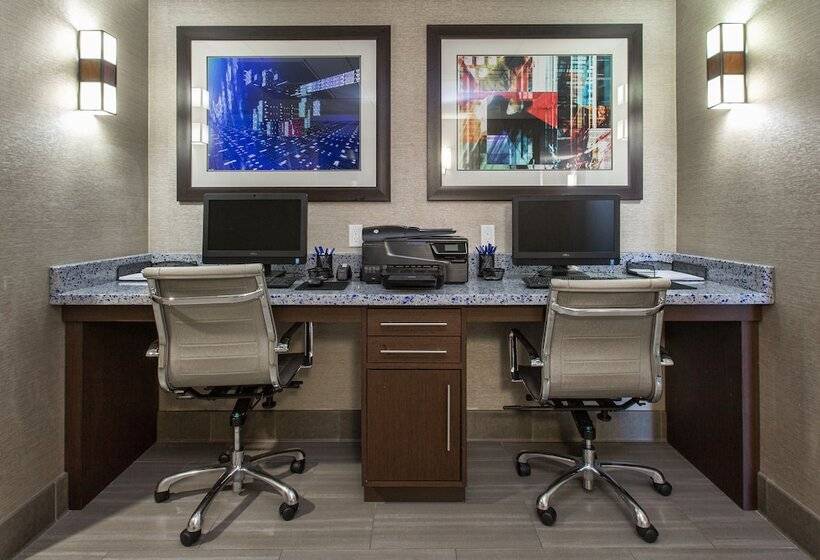 فندق Holiday Inn Express Redwood City Central, An Ihg