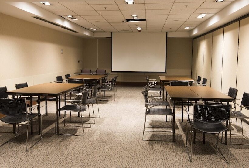 호텔 Holiday Inn Express Santiago Las Condes, An Ihg