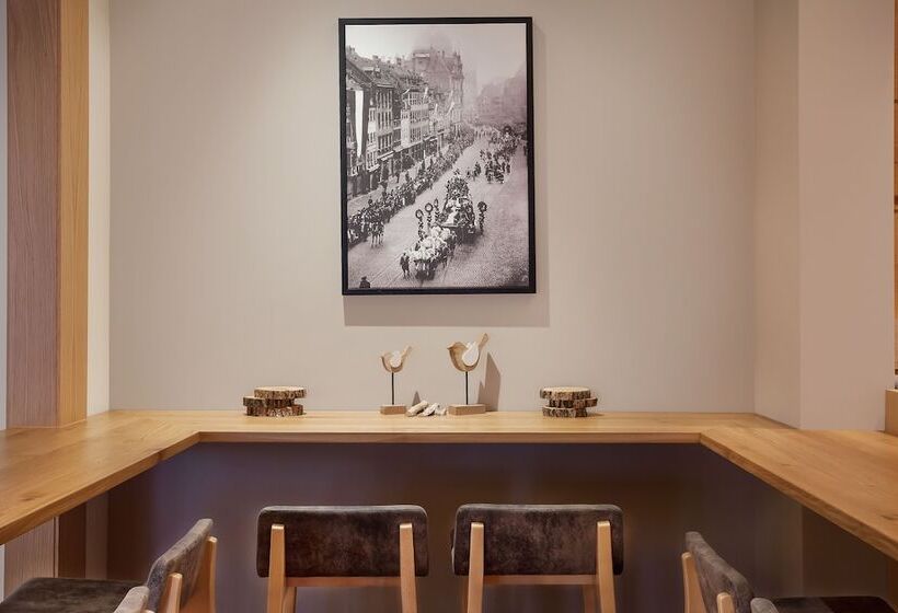 Отель Holiday Inn Nürnberg City Centre, An Ihg