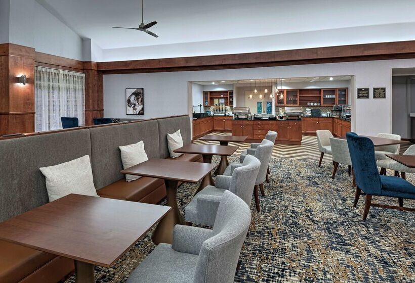 فندق Homewood Suites By Hilton College Station