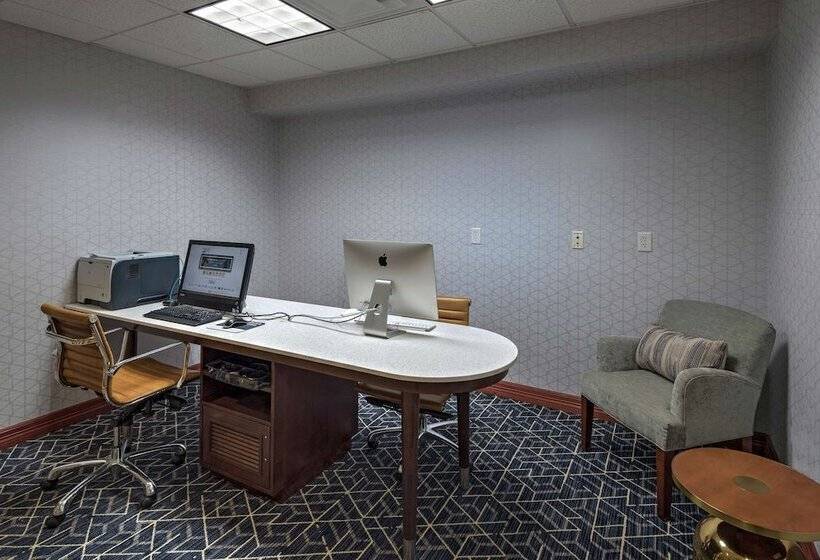 فندق Homewood Suites By Hilton College Station