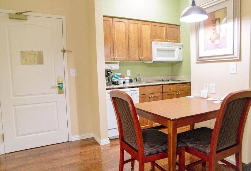 فندق Homewood Suites By Hilton College Station