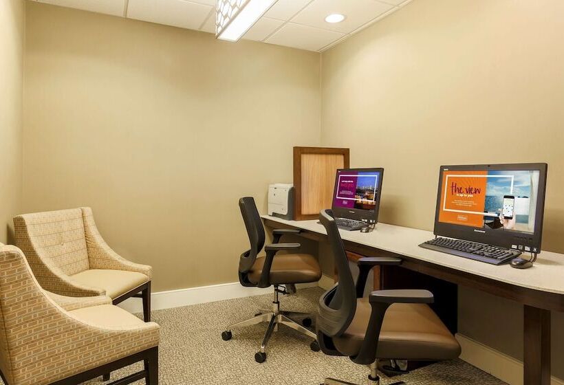 هتل Homewood Suites By Hilton Nashvilleairport